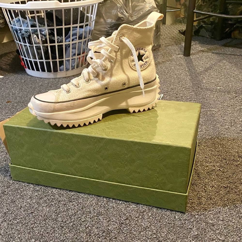 Converse chunky platform